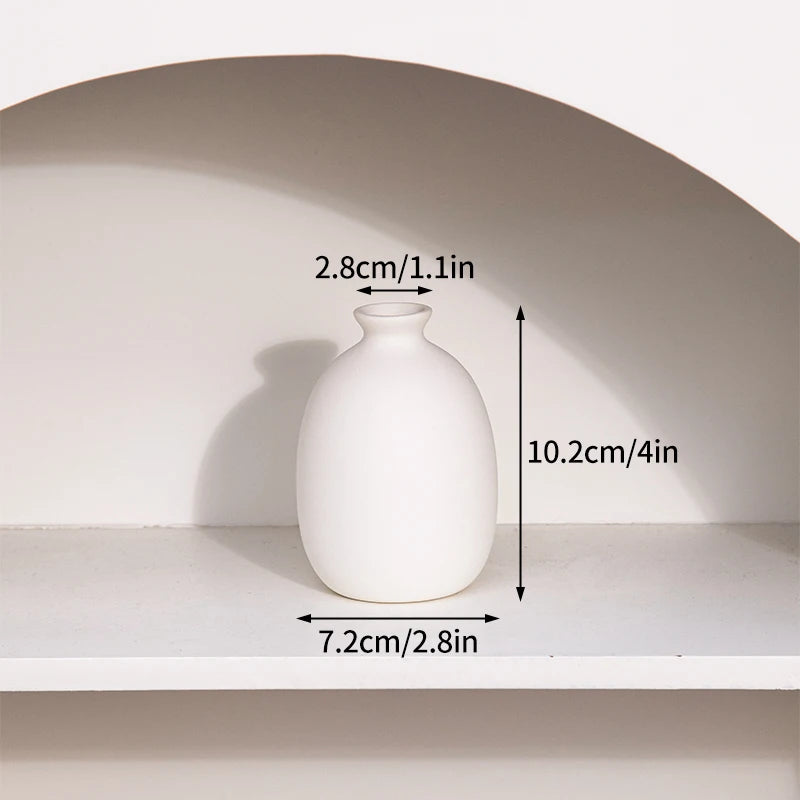 Pebble shape — 10.2 cm matte white ceramic vase