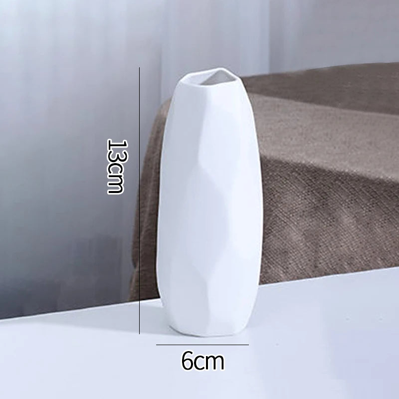 Column shape — 15.2 cm faceted matte white vase